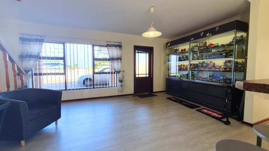 3 Bedroom Property for Sale in Dana Bay Western Cape